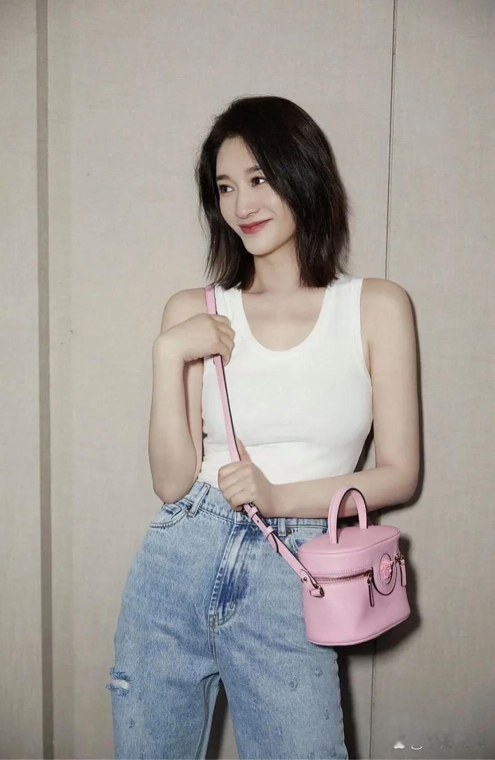 49岁李小冉写真，太美了！​​​