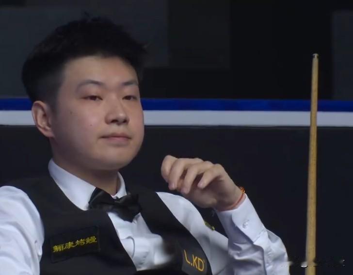 32强占据8席！怀揣梦想、放手一搏。2026斯诺克玉山世界公开赛，经过两天的捉