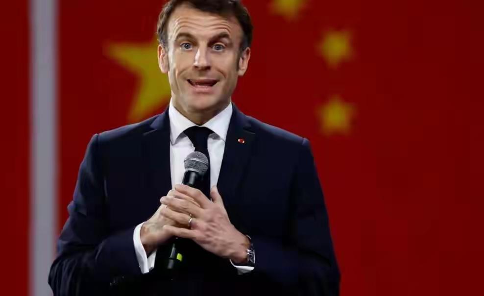 还真敢干！法国总统突然宣布：3月5日，法国总统马克龙宣布将派遣“戴高乐”号航