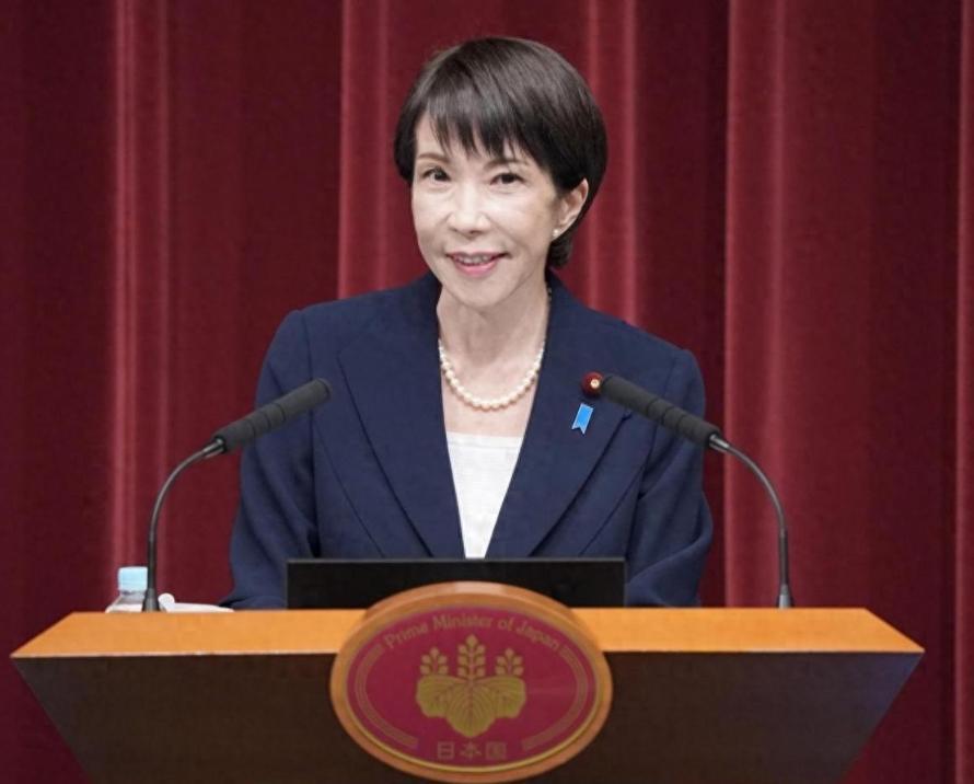 日菲当初偷划中国领海时，野田佳彦说，不敢划不敢划，你一划中国海警马上就来！高市早
