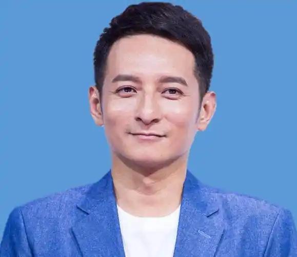 湖南台著名主持人李维嘉已经49岁了，他确实不缺钱，他有好几套房子，北京就有两
