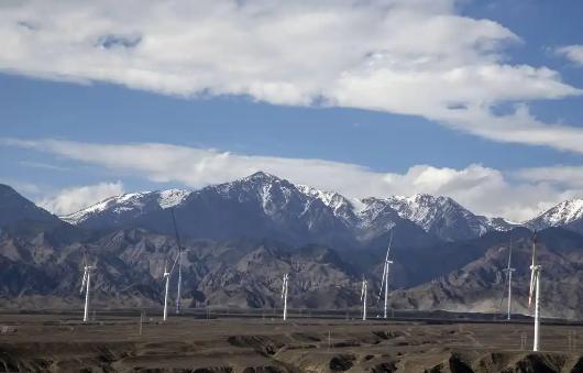 又是全球第一！从人均8度到10万亿度，中国电力超美两倍太硬核，又是全球第一！中国