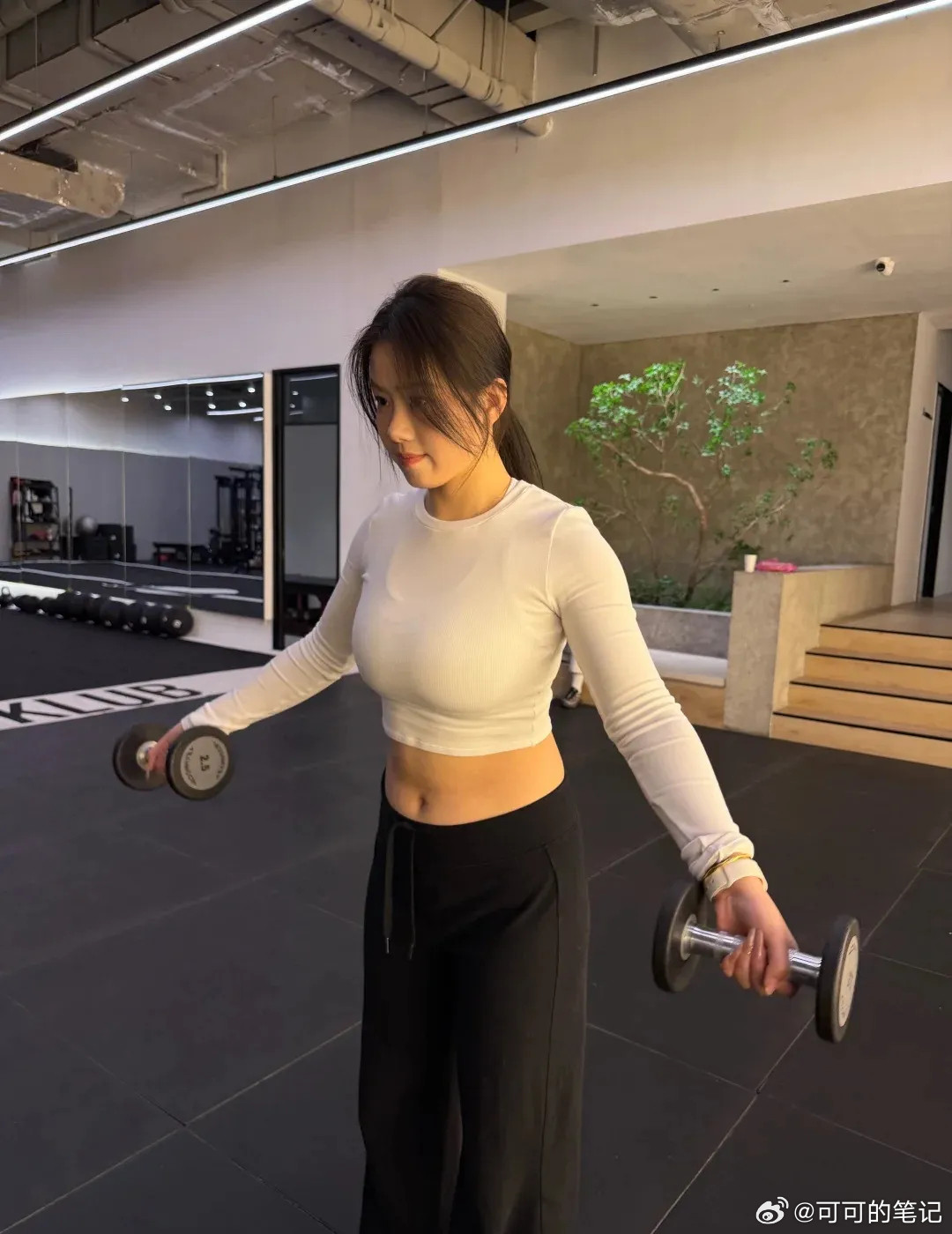 中年男人突然开始健身了，不是有脂肪肝，就是有小心肝了