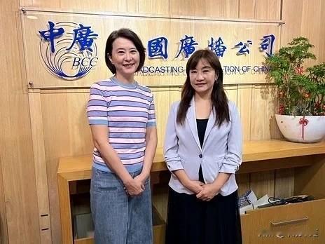 国民党立委王鸿薇今（30日）接受广播节目“千秋万事”王浅秋专访，有关倒阁问题，她