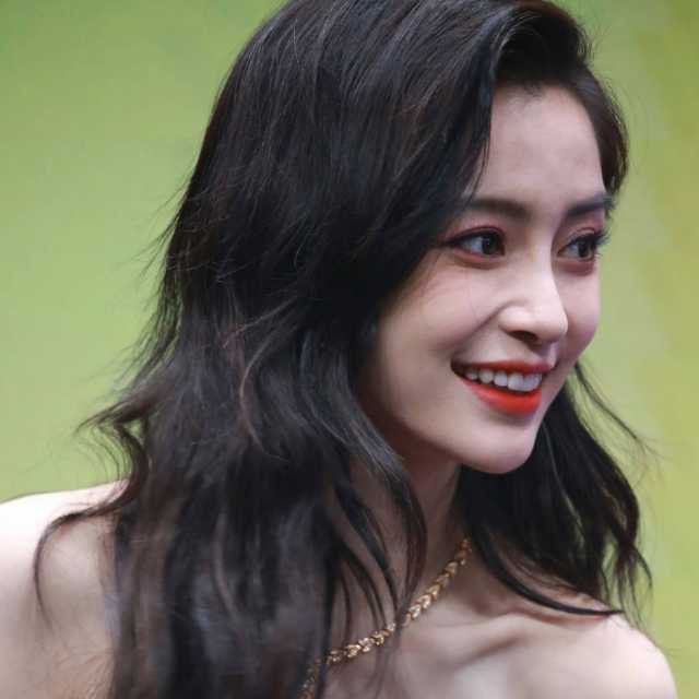 angelababyangelababy“你既是那美丽的日出，美好而又干净，
