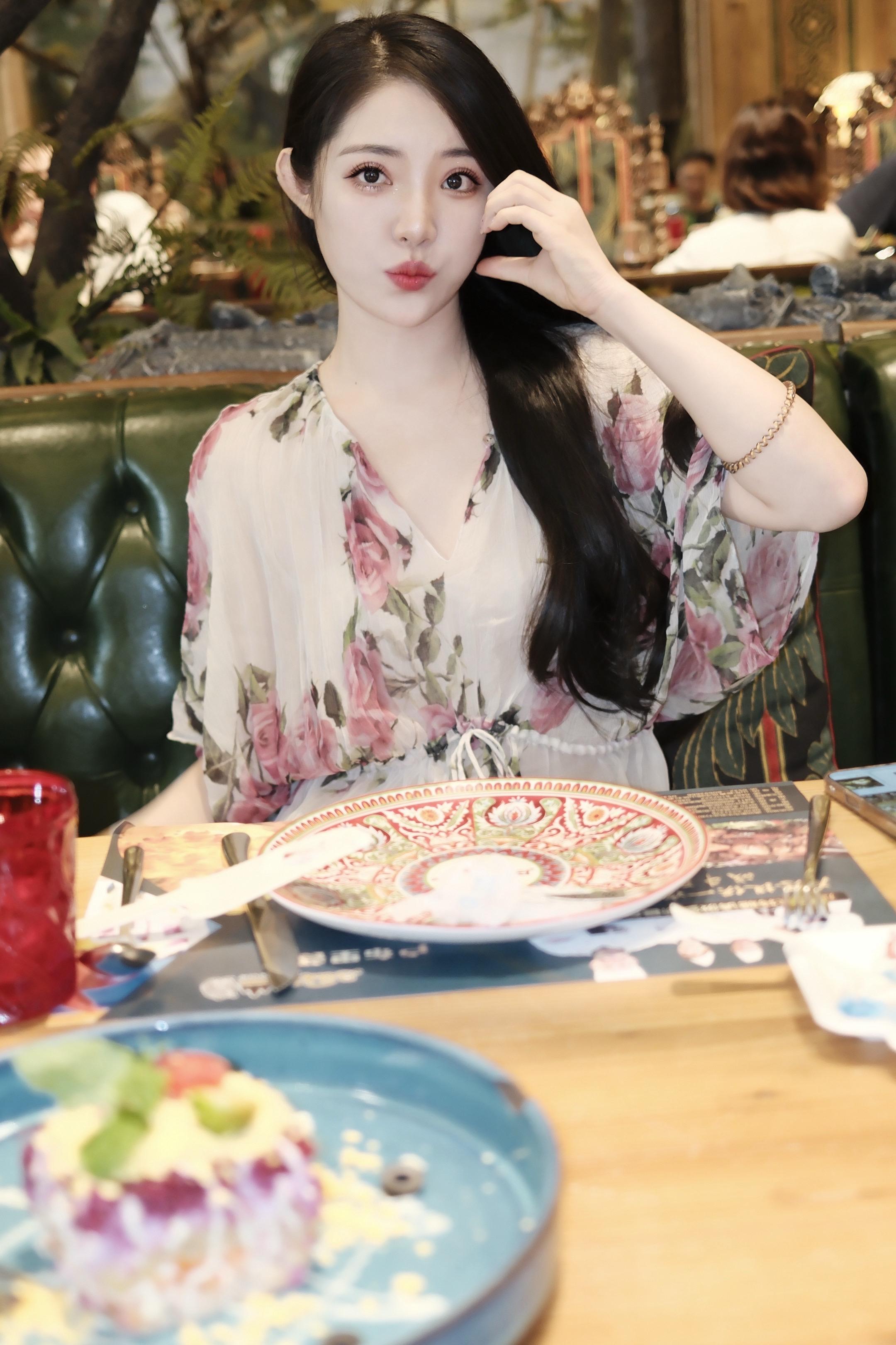 📷这位站姐也是给小哥出图了🙂