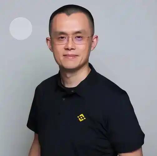 他靠发币成为华人首富，却遭美国关押，坐牢期间每天身价暴涨2亿人民币，能拥有这种顶