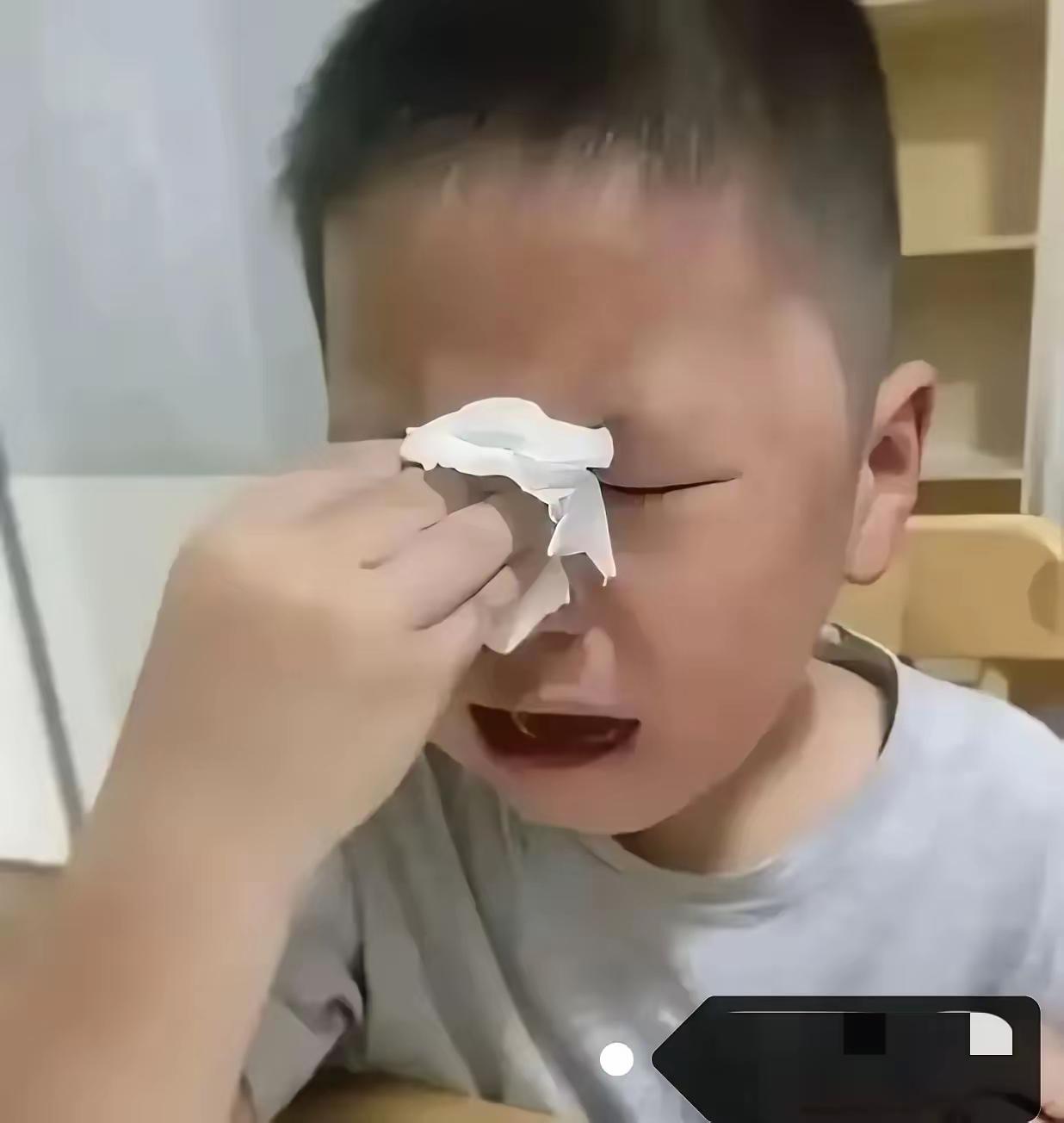 太委屈啦！！！！读二年级的儿子语文考了97分，我问他：“你这3分错哪了？”儿子