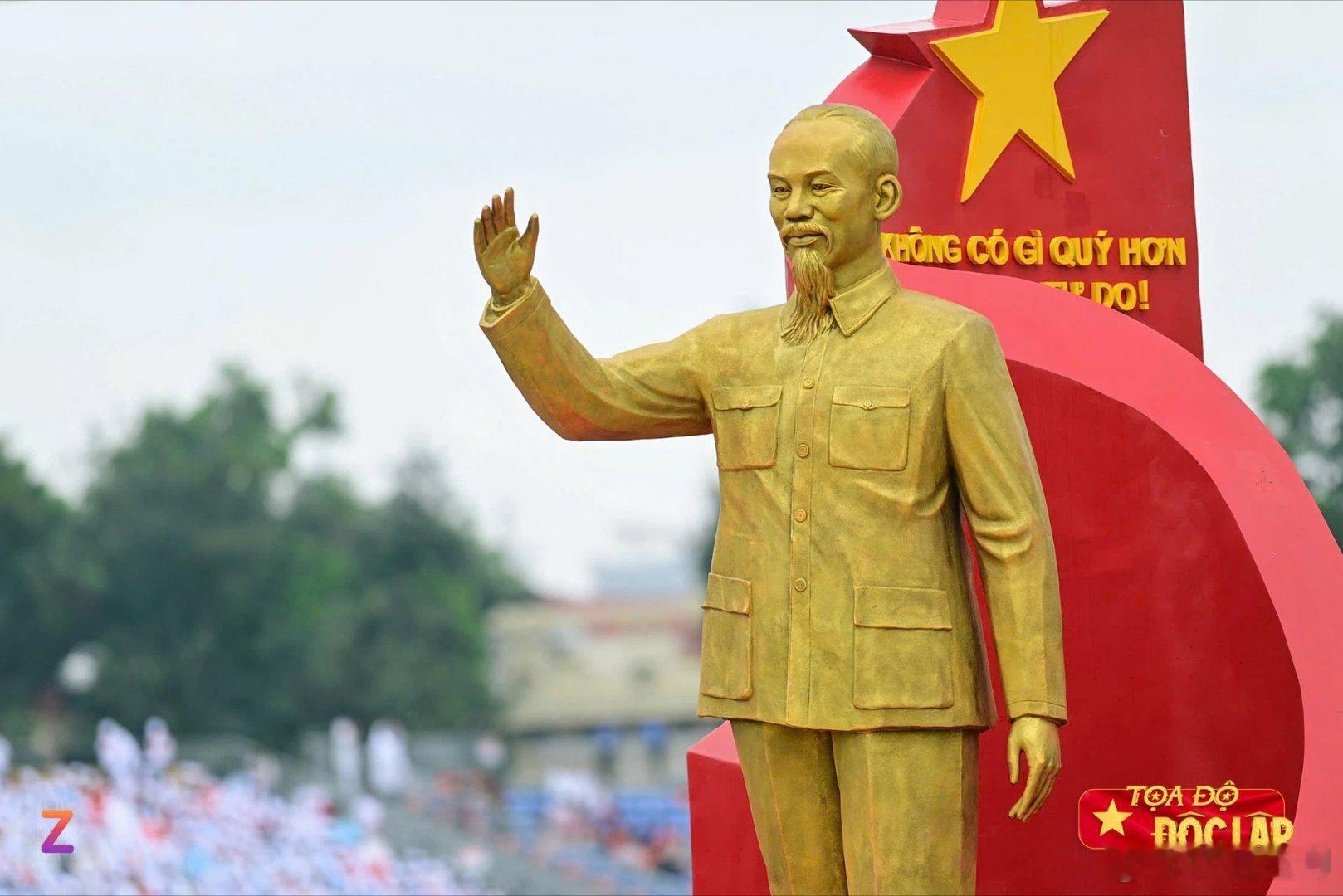 台风刚走，越南继续举行阅兵彩排。​​​
