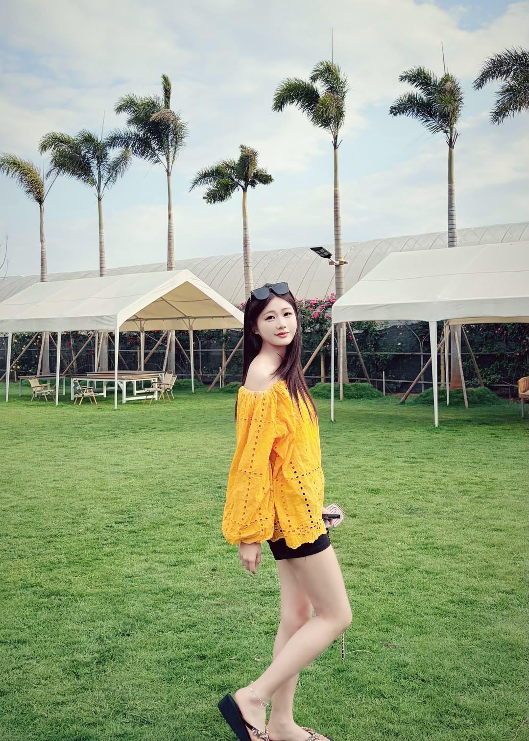 怎样穿衣服才能穿出长腿效果