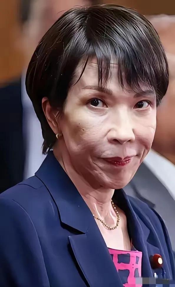 日本刚传来消息！2026年4月13日，日本首相高市早苗在自民党党大会上再次表示