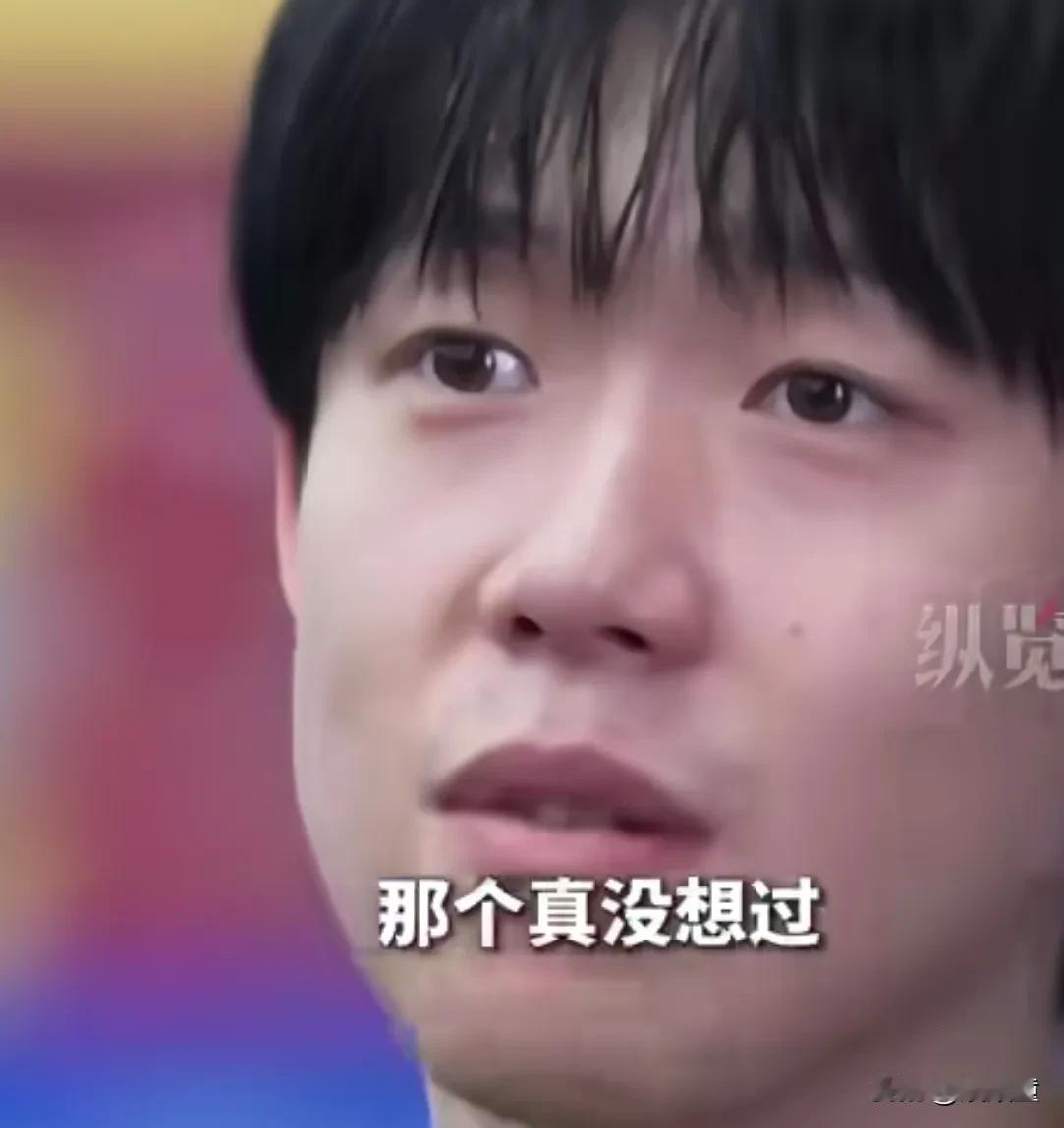 有些事情是洗不白的！王楚钦可以解释自己是一时冲动，没想到会把球拍扔到赵子豪那边