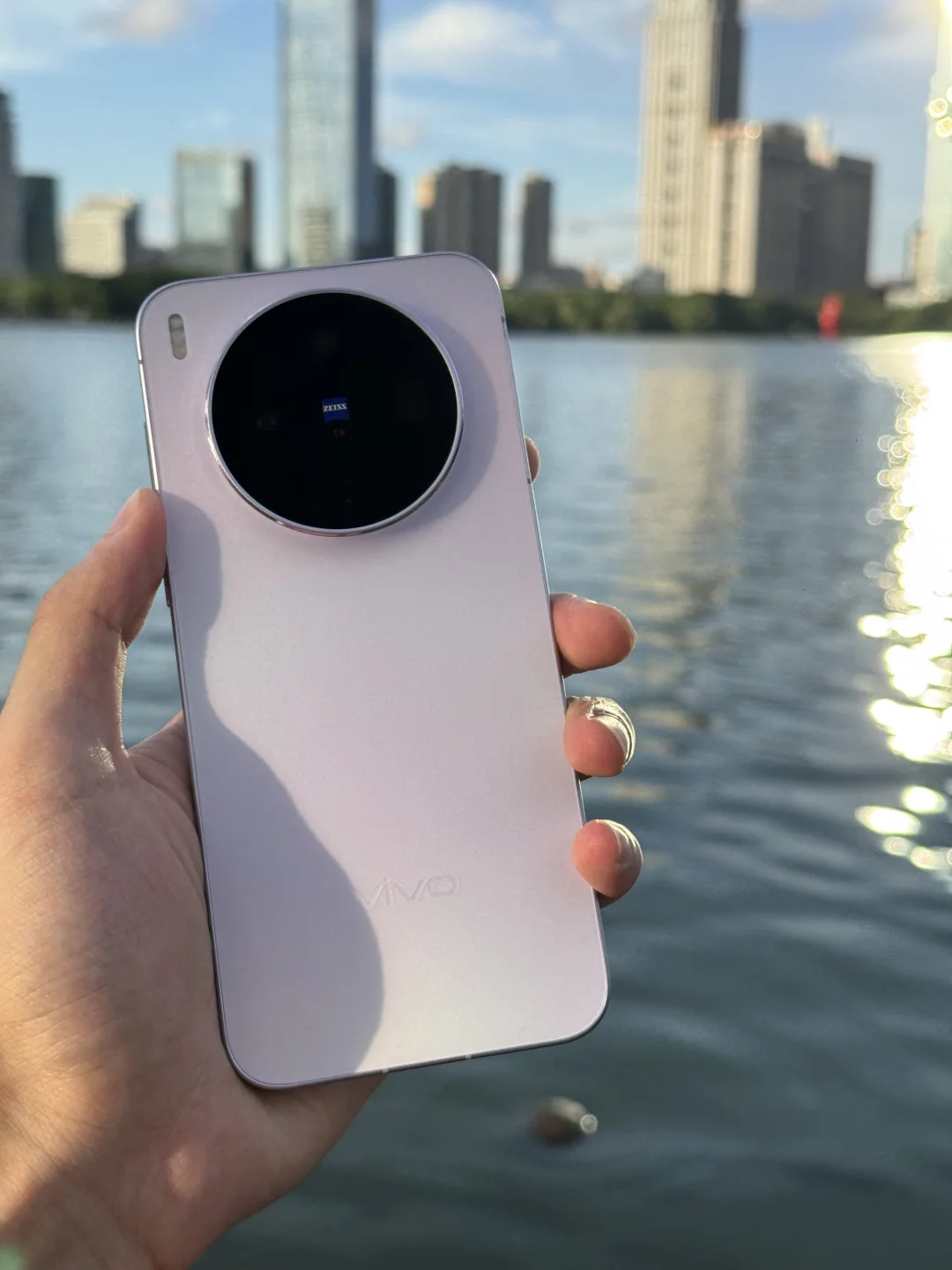对不起，vivo X300s，我之前确实低估你了。 	 刚拿到的时候...