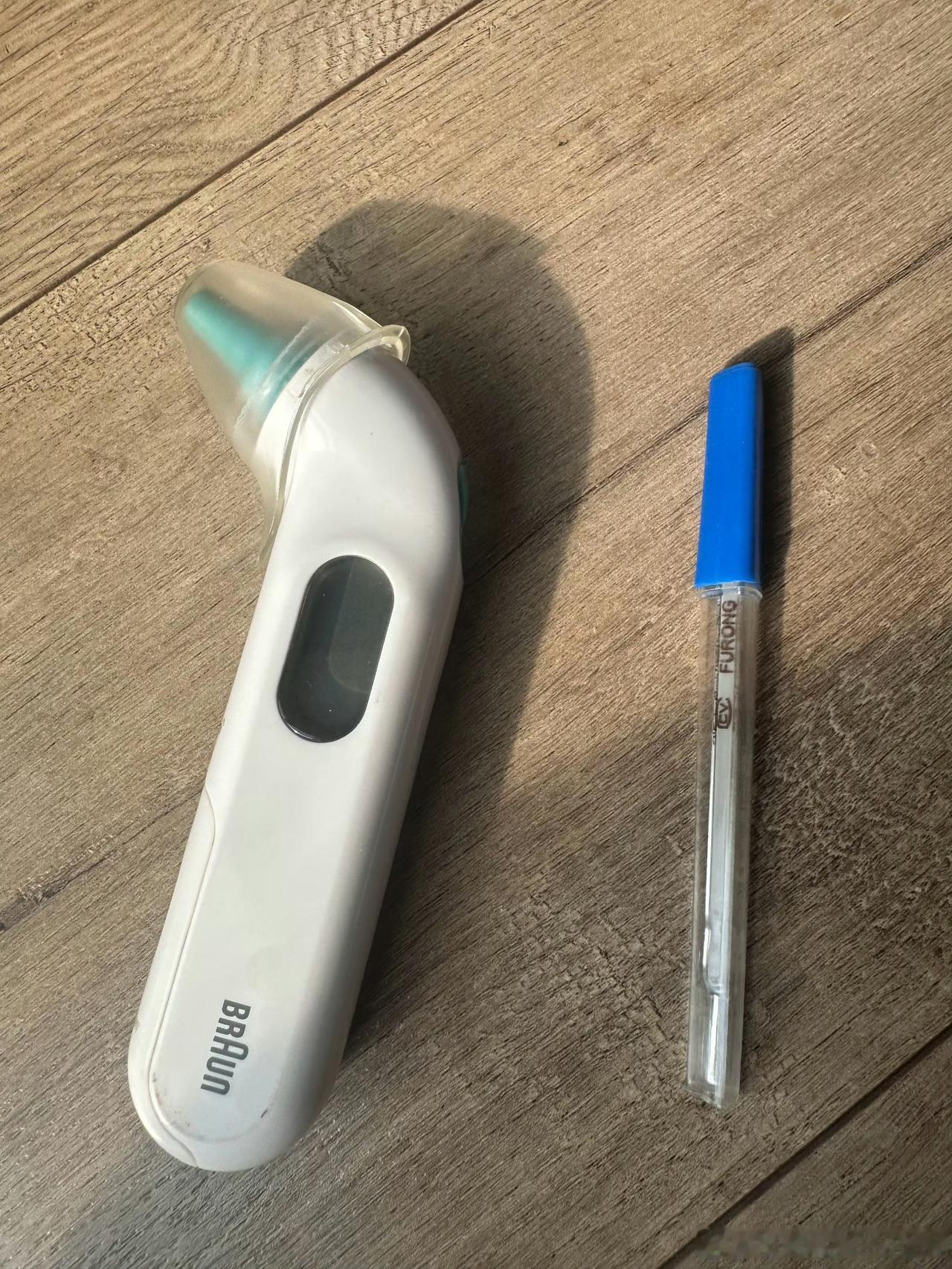 水银体温计血压计明年起禁产，核心只有一个词，安全。水银，也就是汞，是一种毒性很强