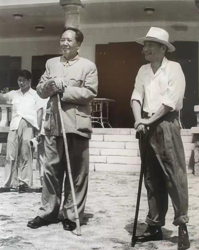 1962年7月，毛伟人约谈陈云一小时，22天后陈云婉拒开会，提出：由于自己一直拉