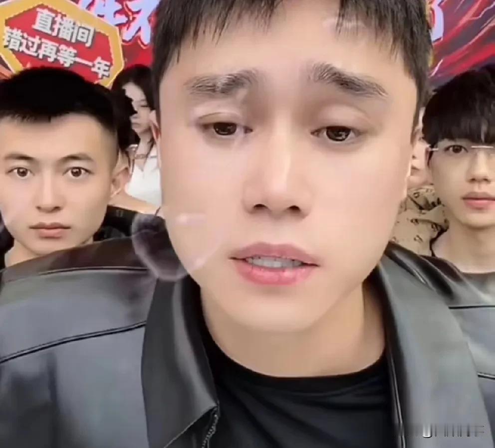 刘二狗要收拾娜美泽少四川可乐！他们天天黑我，这些