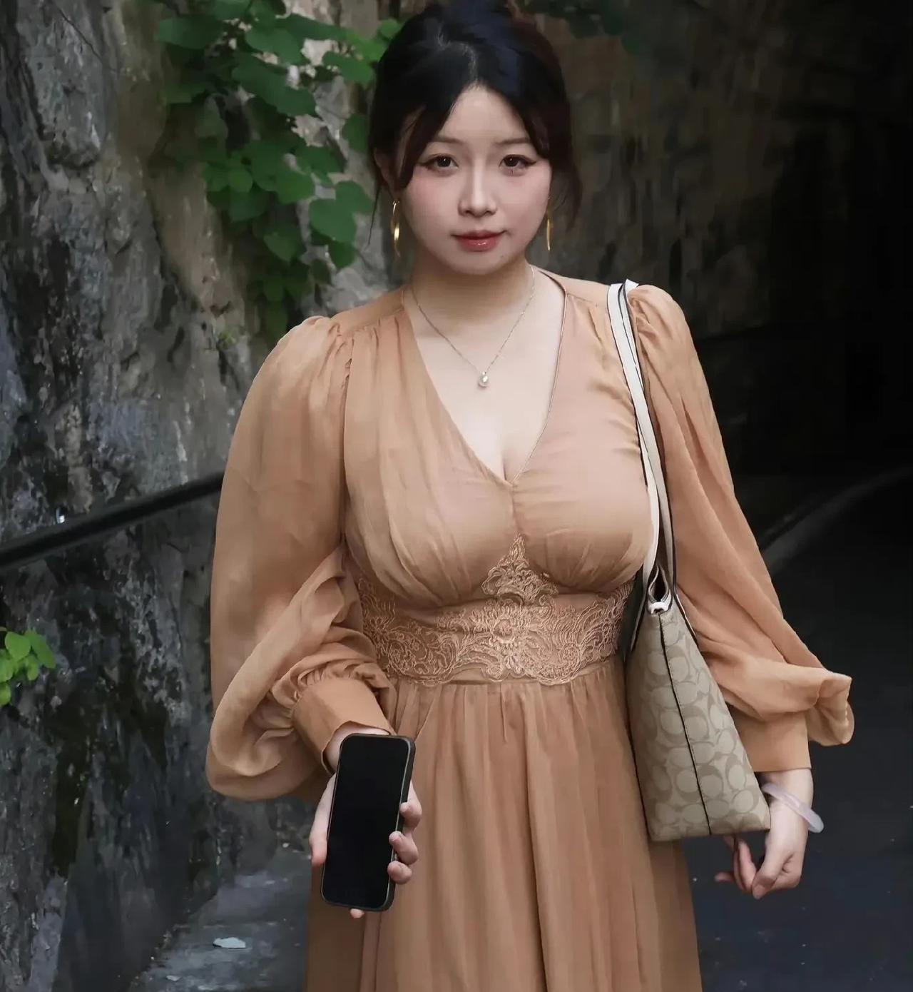 #我的宝藏兴趣#这种身材算胖吗？