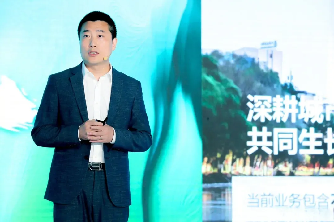 独家: 万科又一区首级高管“体面离场”