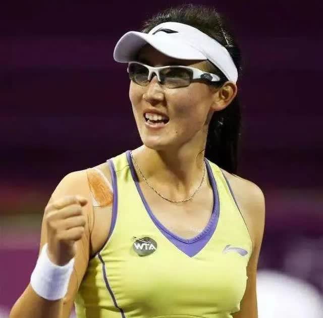 7月16日网球赛果快报📢●WTA250🇩🇪汉堡女双1/4决赛?