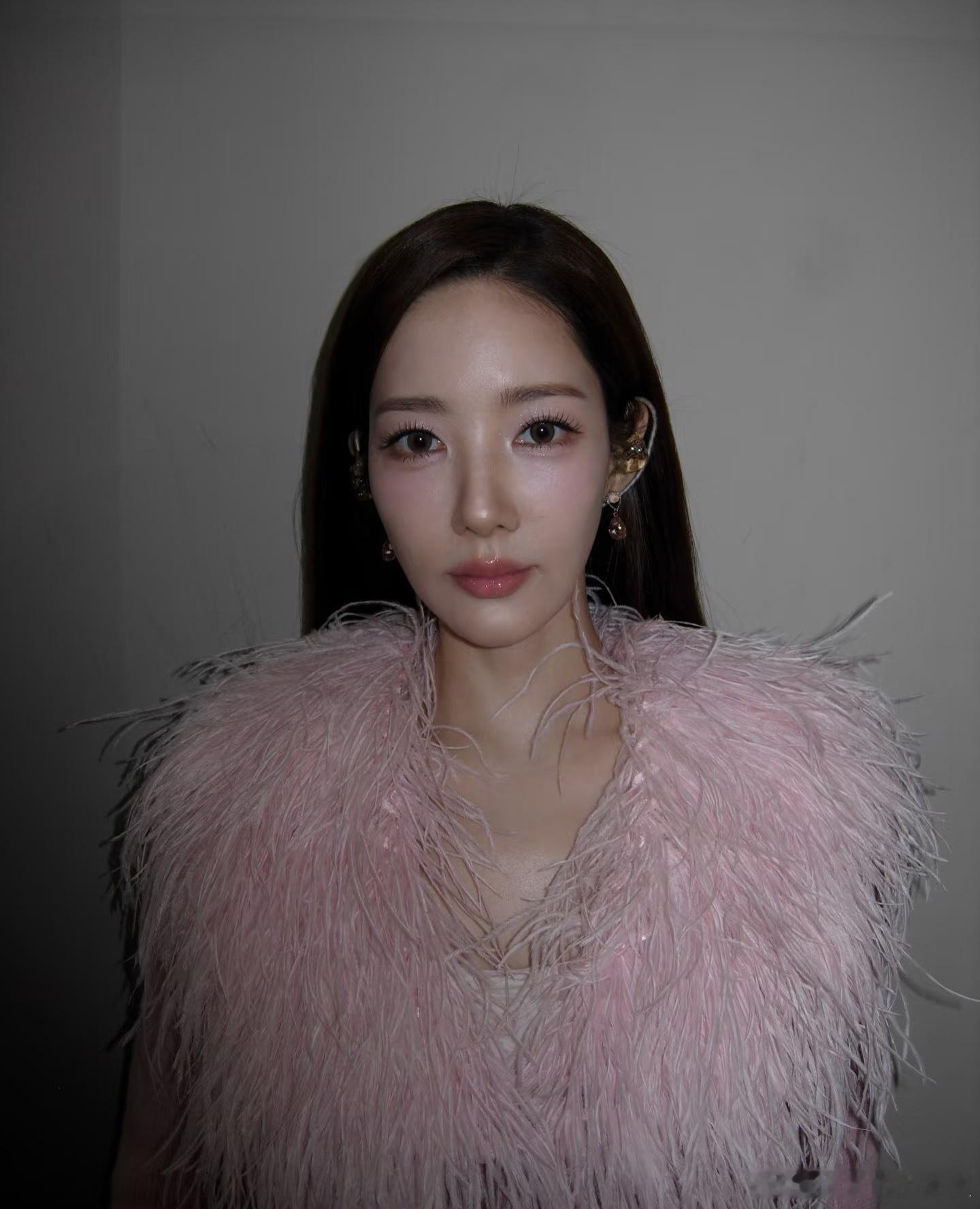 金秘书那时候真是颜巅了