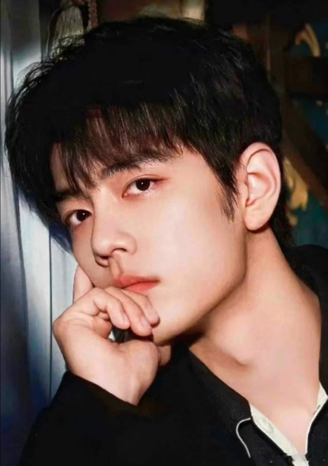 1、孟子义跟王星越居然要去参加恋综了？有🍉主说优酷那个S+级的恋综是很靠谱的朋