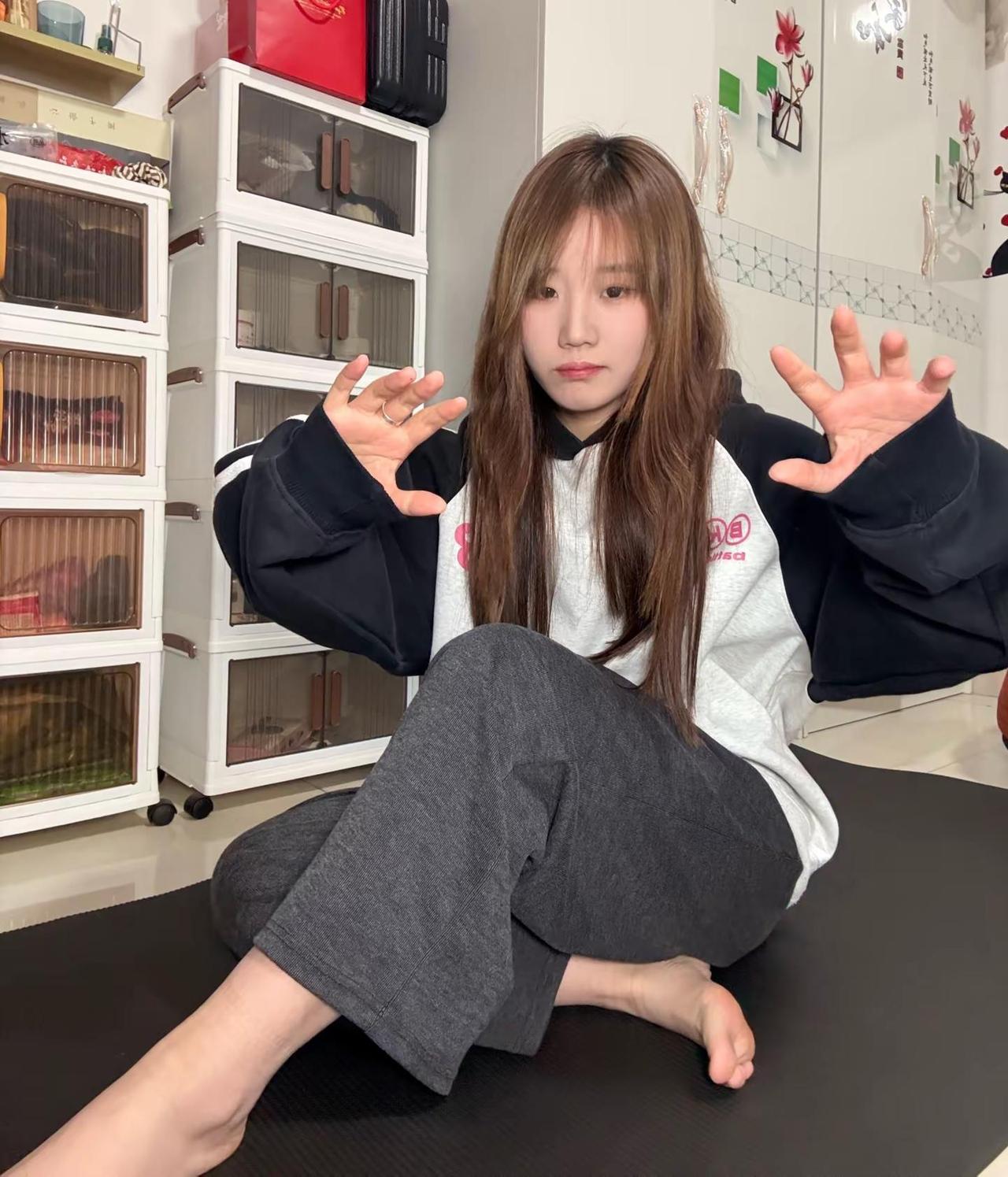 如果能够留在你身边把你日日夜夜日日夜夜