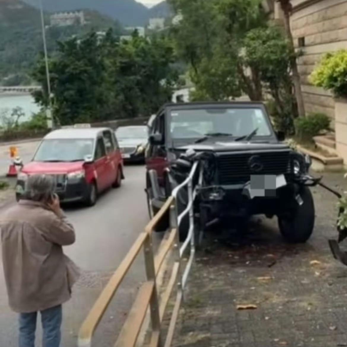 突发，陈可辛导演为了不撞到小狗撞树，人无大碍！刚刷到港媒消息，中午12点