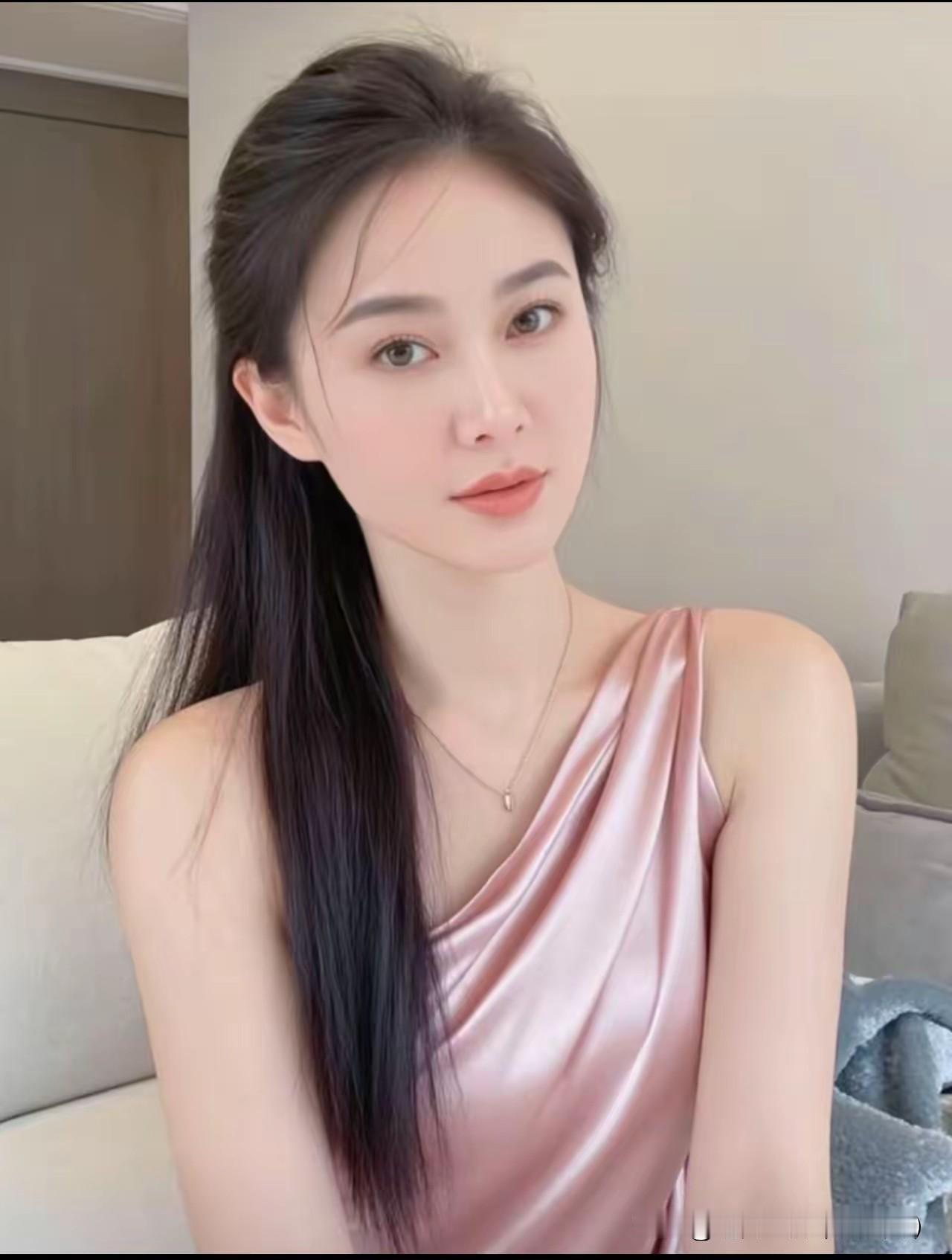 千万不要和任何人说自己的婚姻甜的别说苦的也别讲婚姻的温度藏在夫妻的闭口