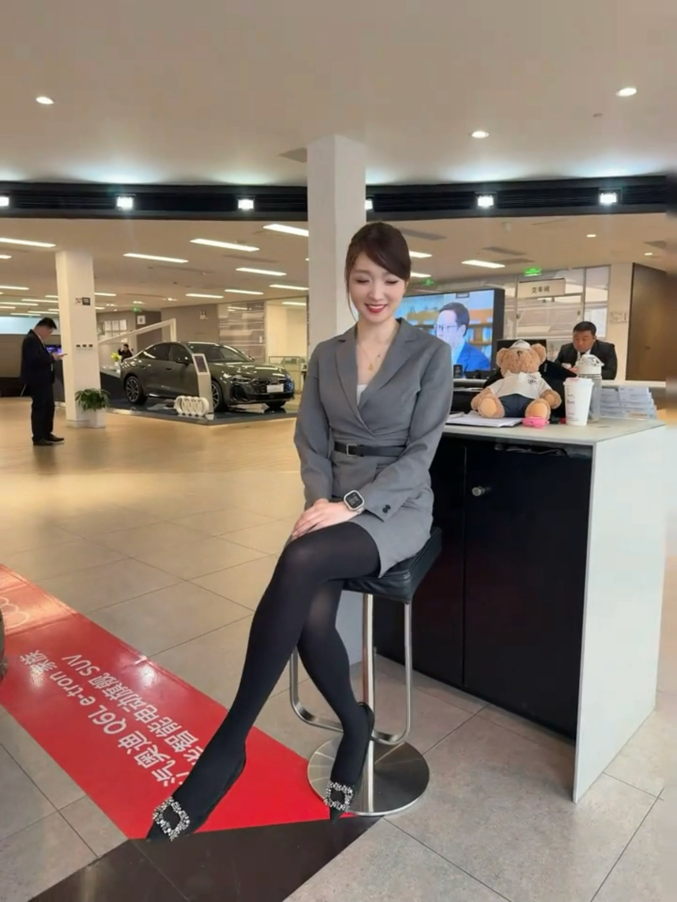 还是买奥迪吧