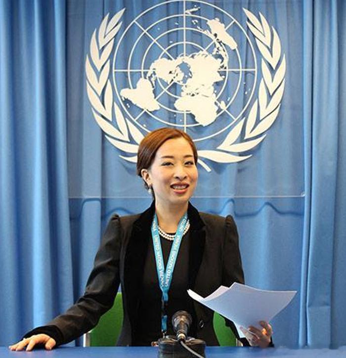 泰国逝世公主昏迷3年半这位长公主是现任泰王的长女，母亲是泰王的表妹颂莎瓦丽王妃，