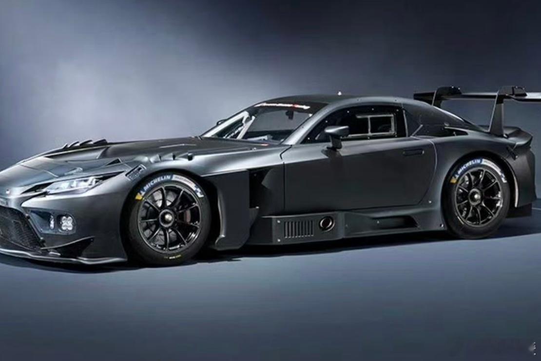 丰田GRGT这款概念跑车刚首发，官方直接给它定为能合法上路的赛车，缓缓觉得它的