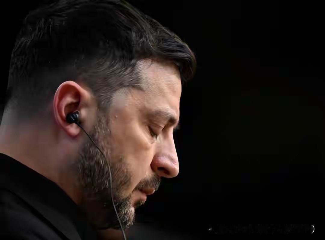 在俄乌战场的低空之上，无人机正成为改变战术态势的关键变量。乌军凭借海量无人机实施