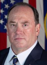 美国要打大仗了？ 此时的美国，表面安静，暗地里波涛汹涌。五角大楼一场人事上的