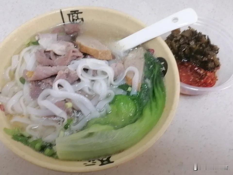 有谁懂这一口的家人！[笑着哭]我一周不吃个2-3次就难受！有谁知道这是啥评