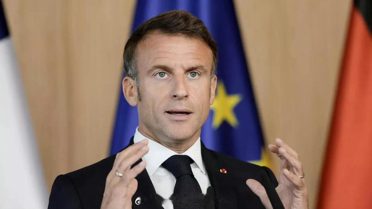 俄罗斯把特别军事行动的目标定的太大了，让乌克兰去军事化是不可能实现的。据俄罗斯媒