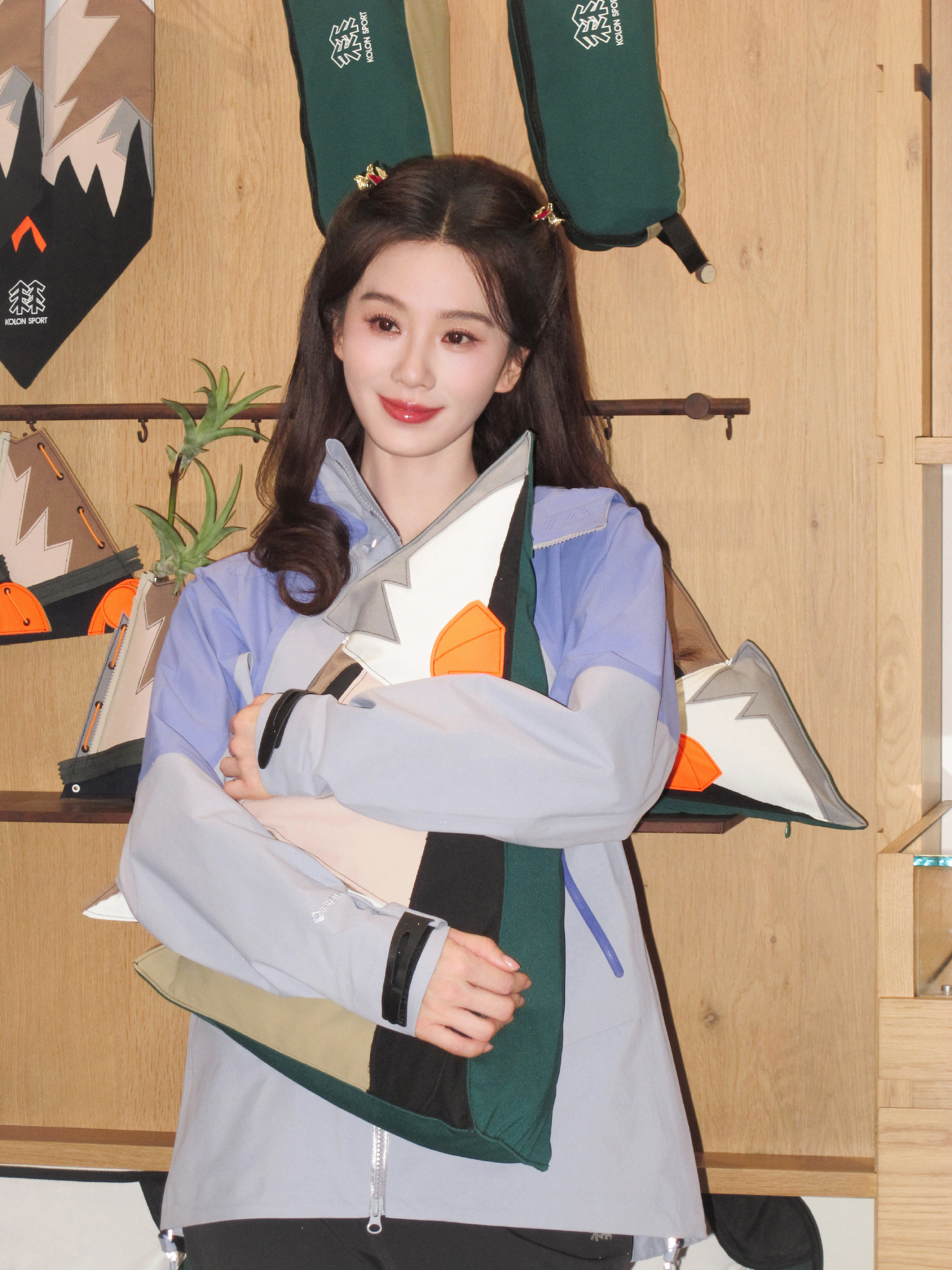 感觉到处都能刷到刘诗诗可隆这场活动，挺火