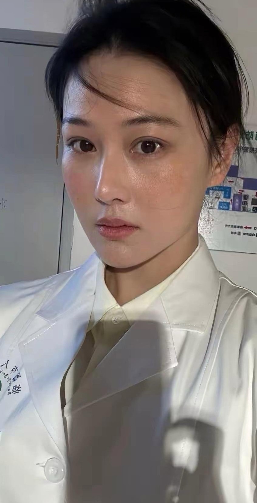 张馨予素颜无美颜无滤镜长这样