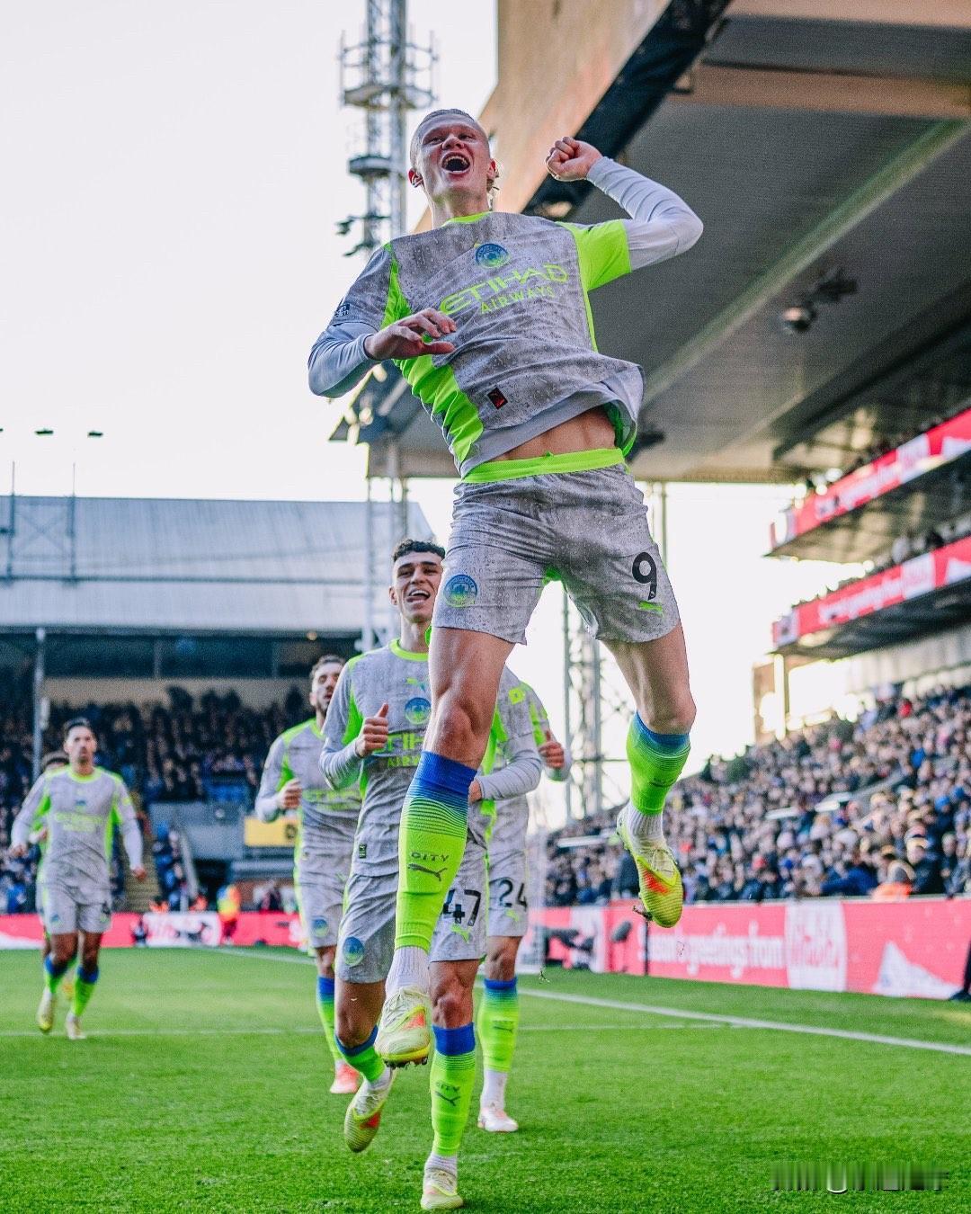 瓜迪奥拉：我又回来啦！曼城在本赛季英超联赛中，与去年同期相同对手的比赛相比，