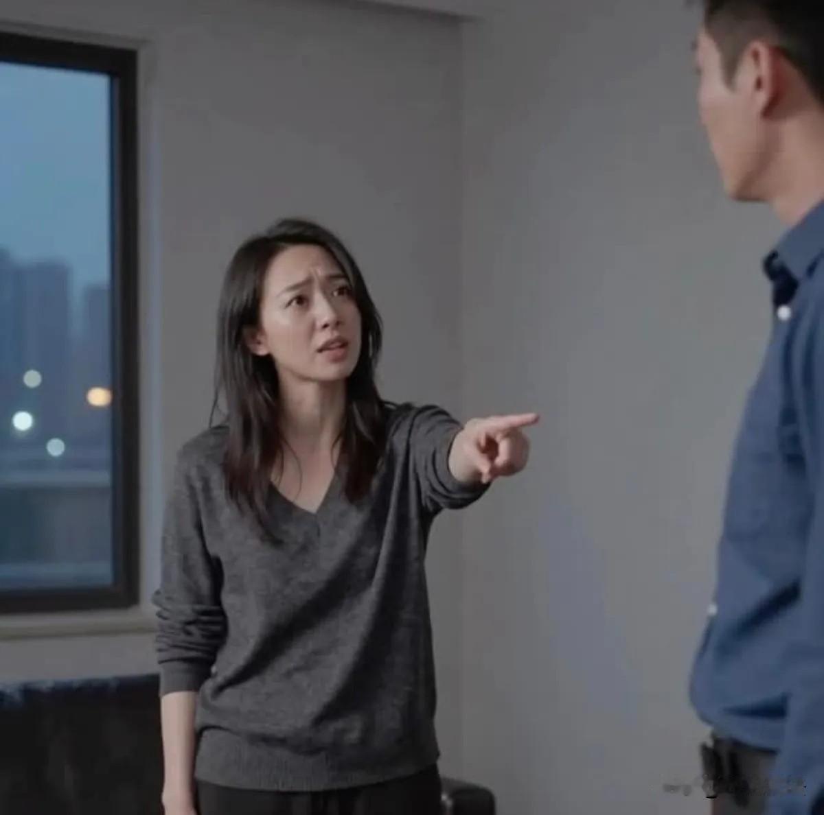 广州，58岁的男子在外面有了私生女，妻子得知后不哭不闹，任由他去那边居住，只要花