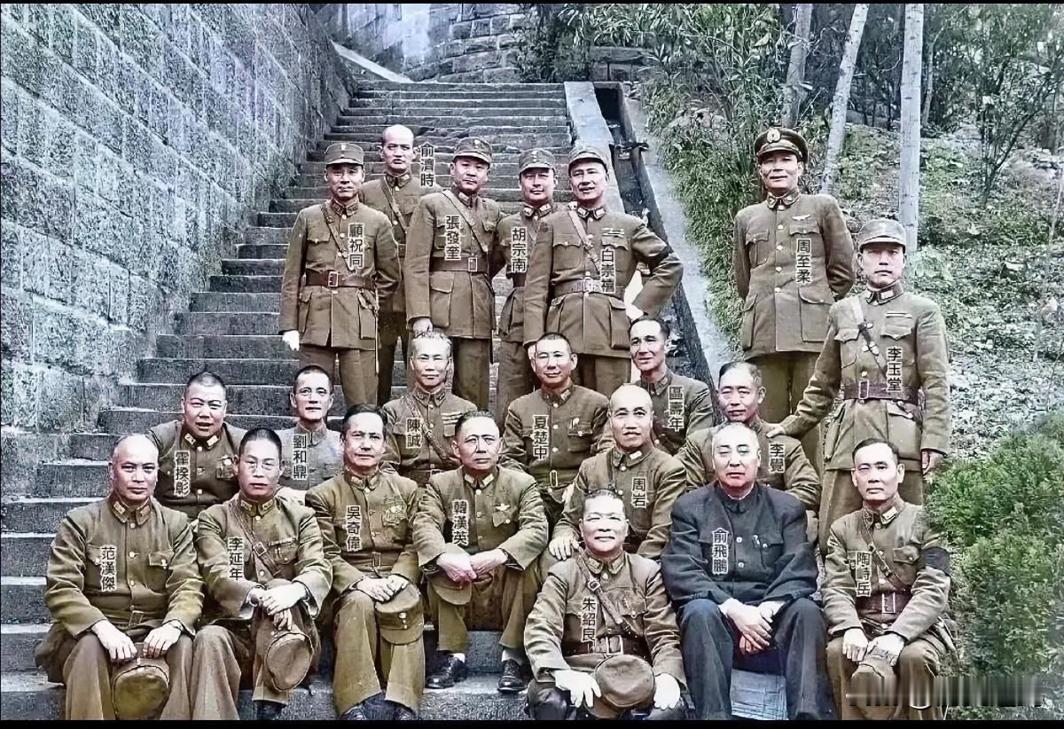 国军中将遍地，为何上将稀缺？国军里名将一大堆，像杜聿明带兵百万，王耀武坐镇一