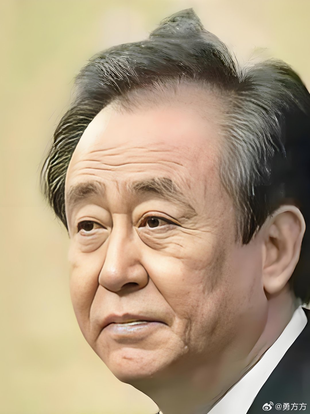 听说恒大足校成立了一个俱乐部参加中冠，一些恒迷们又高潮了。仔细一看，这也不叫广州