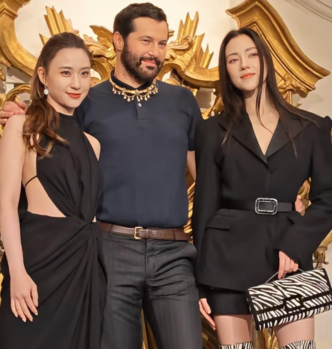 巴黎Balmain秀场前排，吴千语和娜然同框坐了一小时，生图一出全网对比。吴千语