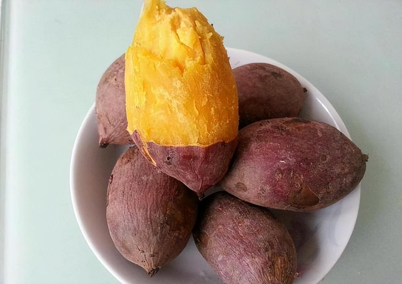 糖尿病一点红薯不能吃？医生劝告：不想糖尿病恶化，这8物要少吃有的人一听糖尿病