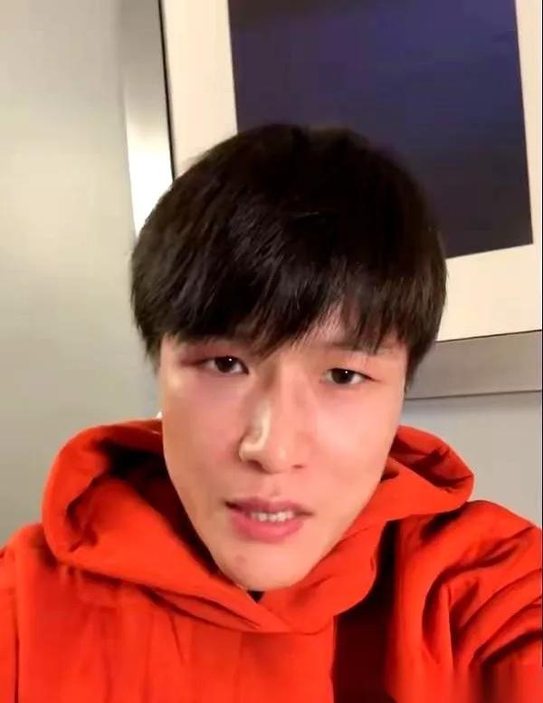 比赛输了。但张伟丽，揣着2500万回家了。讲真，看到这个数字的时候，我脑