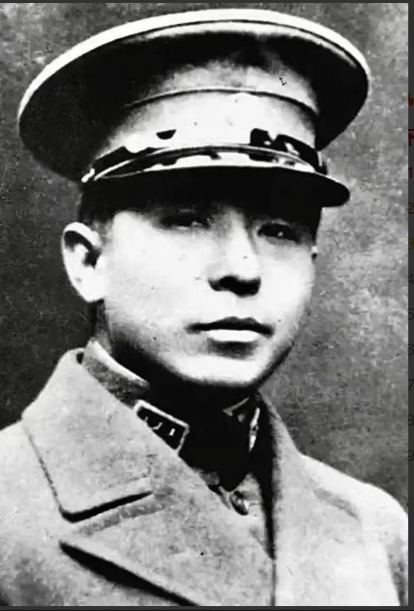 1958年，张学良时隔22年再见蒋介石，开口就说：“总统，你老了。”蒋介石淡淡看