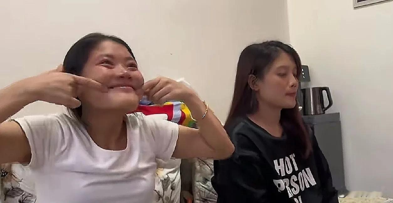 老挝媳妇蜜委屈落泪，网络评论惹争议。刚刚看到这个事儿，那个老挝媳妇蜜哭了，好