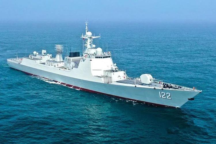 护航编队缺了052D舰！看来中方出手不是空穴来风，美军在波斯湾遇到劲敌了！4