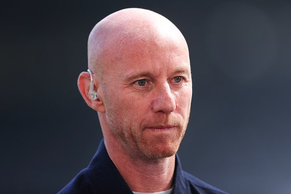 巴特希望曼联签下奥斯梅恩，他不太相信塞斯科能够承担锋线上的进球重任“我不认为塞斯