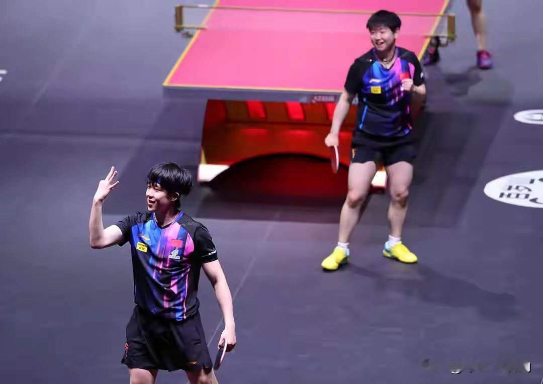 没想到世界第一组合打得这么艰难。乒乓球混合团体世界杯半决赛，中国队8:3战胜韩