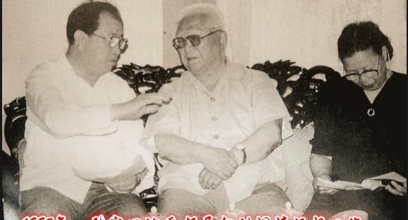 1950年，中央给山东省委发去一条奇怪的电报，要求协助寻找一位蹲大牢的囚犯，这个